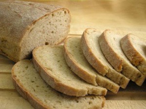 Torta di pane con mozzarella di bufala