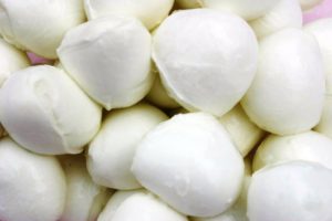 etichettatura-mozzarella